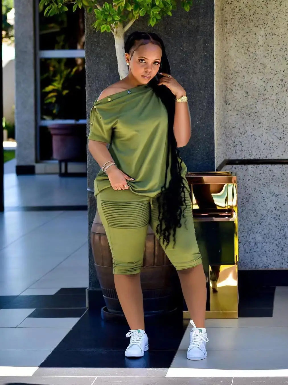 New Sporty Elegant Two 2 Piece Set for Women Button Neck Tee Top and Knee Length Pants Matching Set .  S-2X