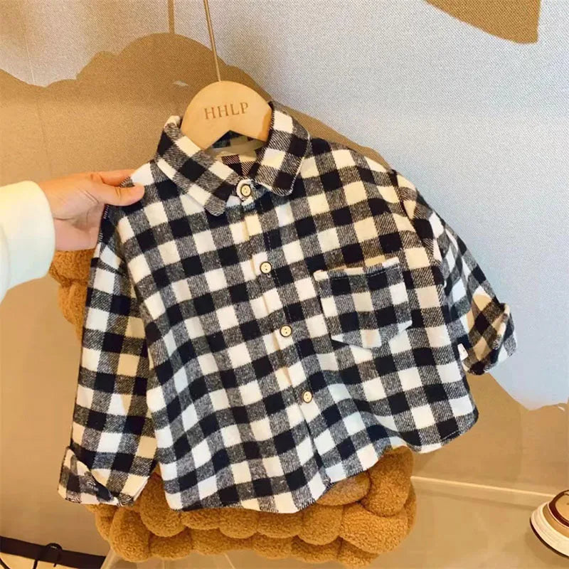 Autumn Children's clothes Unisex Casual Retro Lapel Shirt Long Sleeves Single-breasted Plaid Shirts.