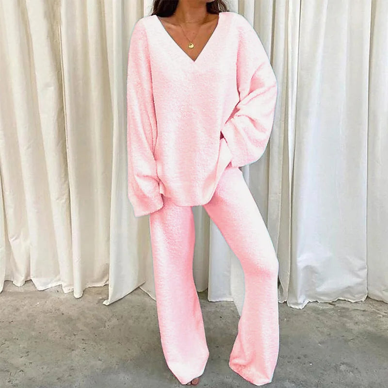 Women's Two-Piece Comfortable Casual V-Neck Long Sleeve Pullover And Pants.