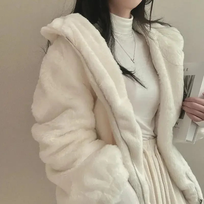 New Fashion Hooded Plush Thick Jacket Women's Padded Thickened Zipper Warm Short Cute Coat.  S-XXL