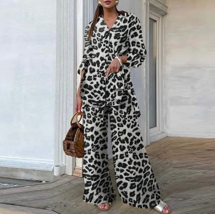 Fashion Leopard Print Women's Suit Two-piece Retro Street Print Casual Loose Long-sleeved V-neck Top Wide-leg Pants Suit.  S-3X