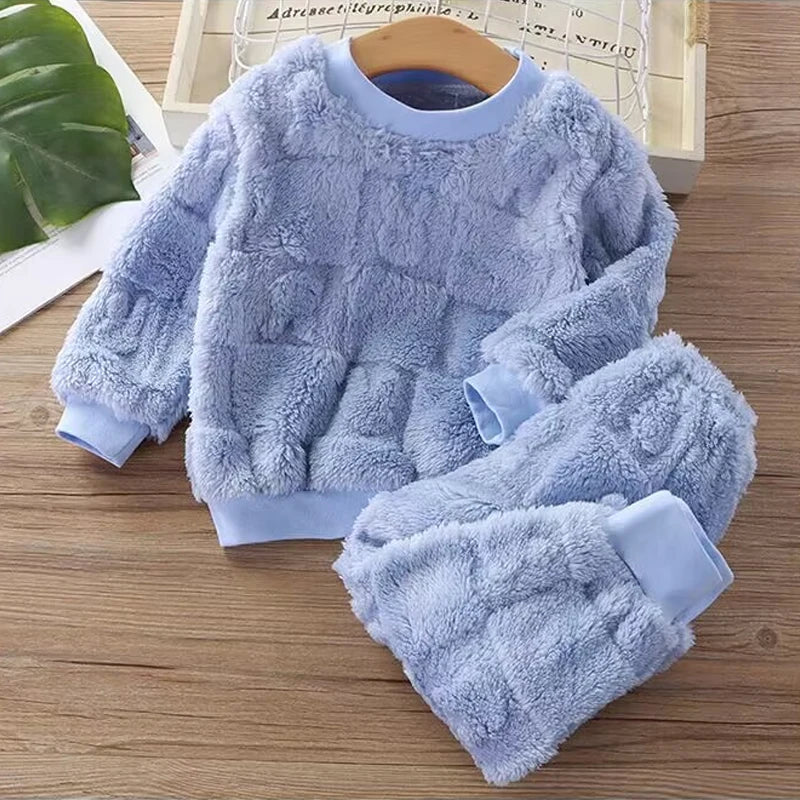 Autumn and Winter Flannel Children's Unisex Plush Thick Warm Lounge/Sleep Wear Set