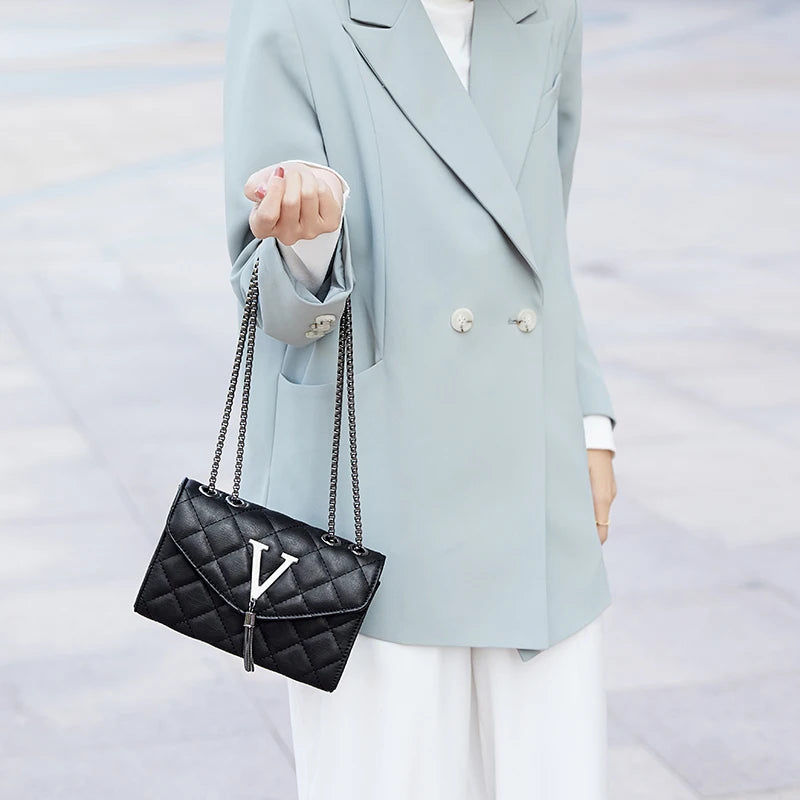 Luxury Handbags And Purse Women PU Leather Messenger Shoulder Bag Female Crossbody Bag Tassel Quilted  .