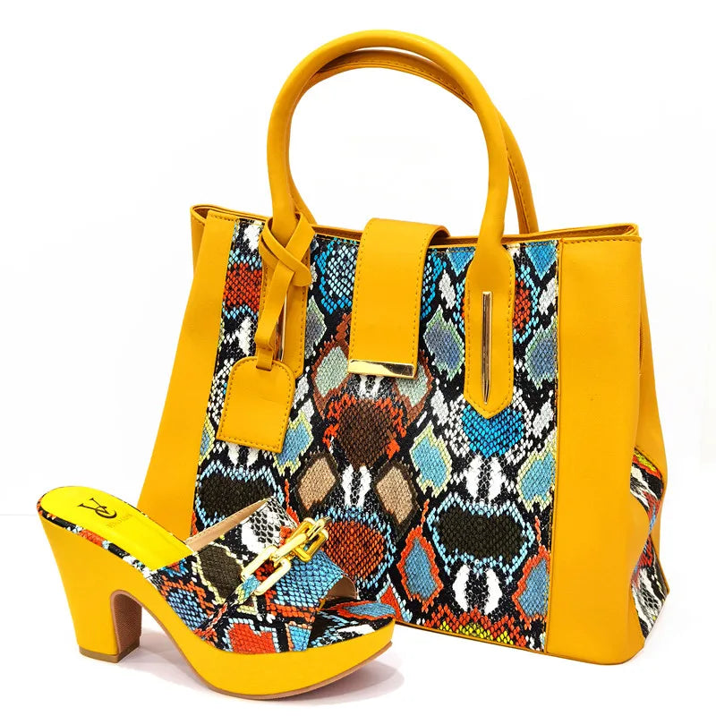 Italian latest design snake pattern platform with matching handbags