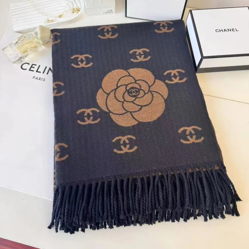 Women's Double-Sided Cashmere Scarf - Luxury Winter Shawl with Tassel