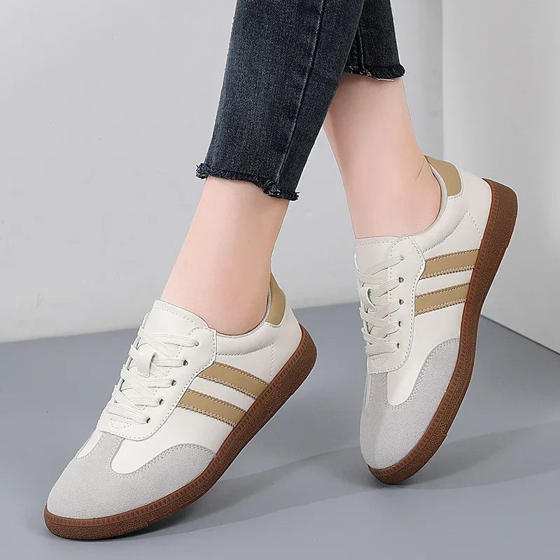 Women Fashion Casual Outdoor Walking Sneakers Comfortable  For Walking And Sports.