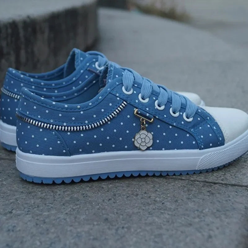 Women's Hollow Denim Mesh Shoe Flat Casual Breathable Shoe .  кроссовки женские Scarpe Donna