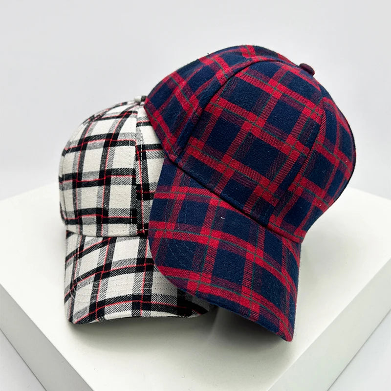 New Unisex Baseball Hats Versatile Breathable Fashion Caps.