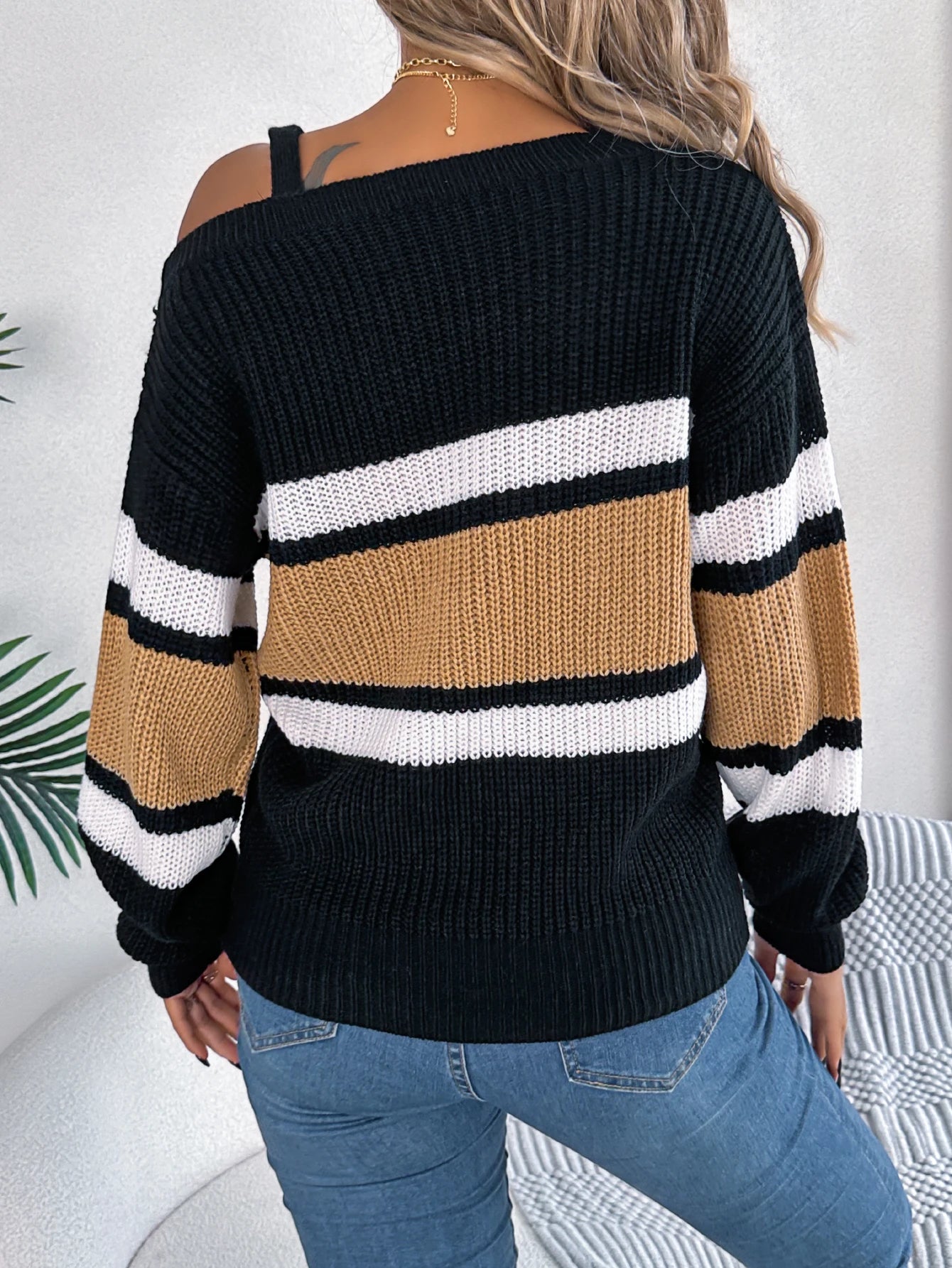 Autumn and Winter Casual Stripe Contrasting Color Off Shoulder Metal Buckle Long Sleeve Pullover Sweater .   S-XL