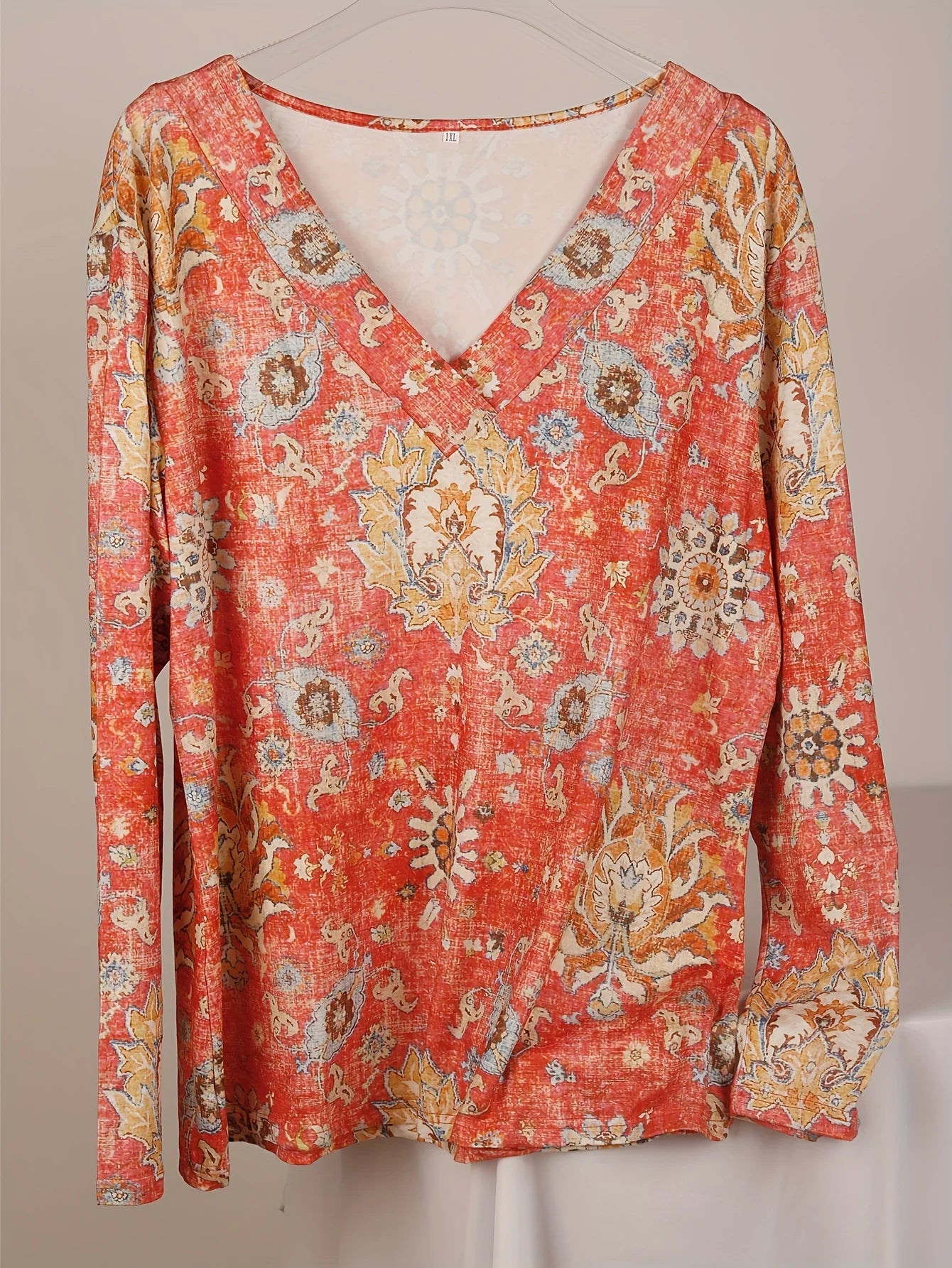 Plus Size Boho Top Floral Print Long Sleeve T-Shirt Casual V Neck Slight Stretch Top