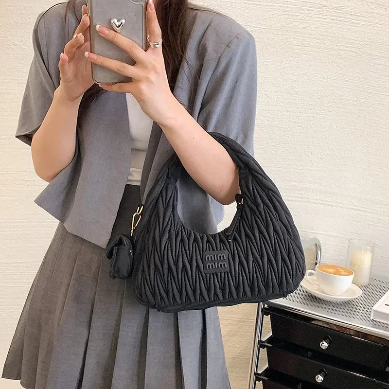 Luxury Designer Handbag  Fashion Cloud Bag Retro Pleated Dumpling Style