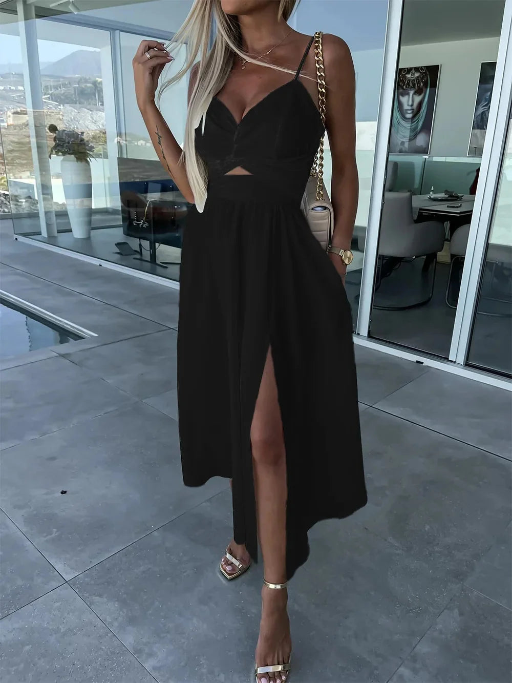 New Style Women's Sexy elegant V Neck  Open-Back Medium Length Dress.