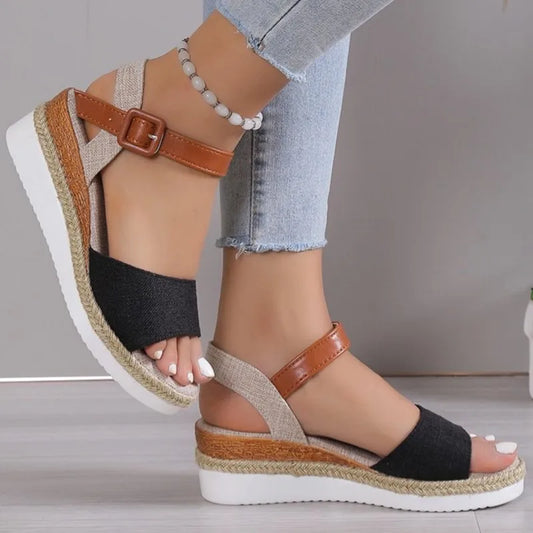 Summer Non-Slip Wedge Sandals .