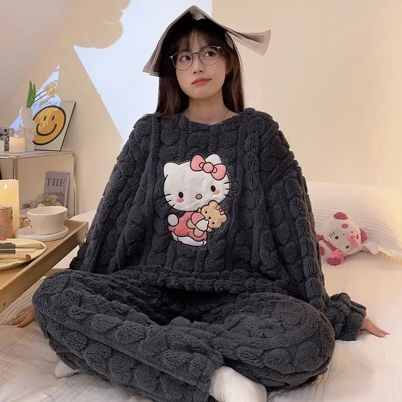 Hello Kittys Women's Coral Fleece Plush Pajamas Set Sanrioed Autumn Winter Pajamas Thickened Warm Home Clothes Loose Fitting.  S-5X