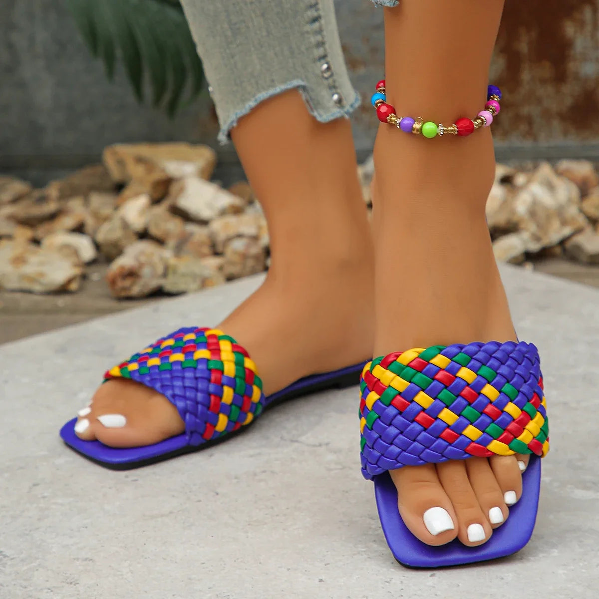 Women Summer Fashion Mules Casual Braided Square Toe Flat Sandals -Slides .