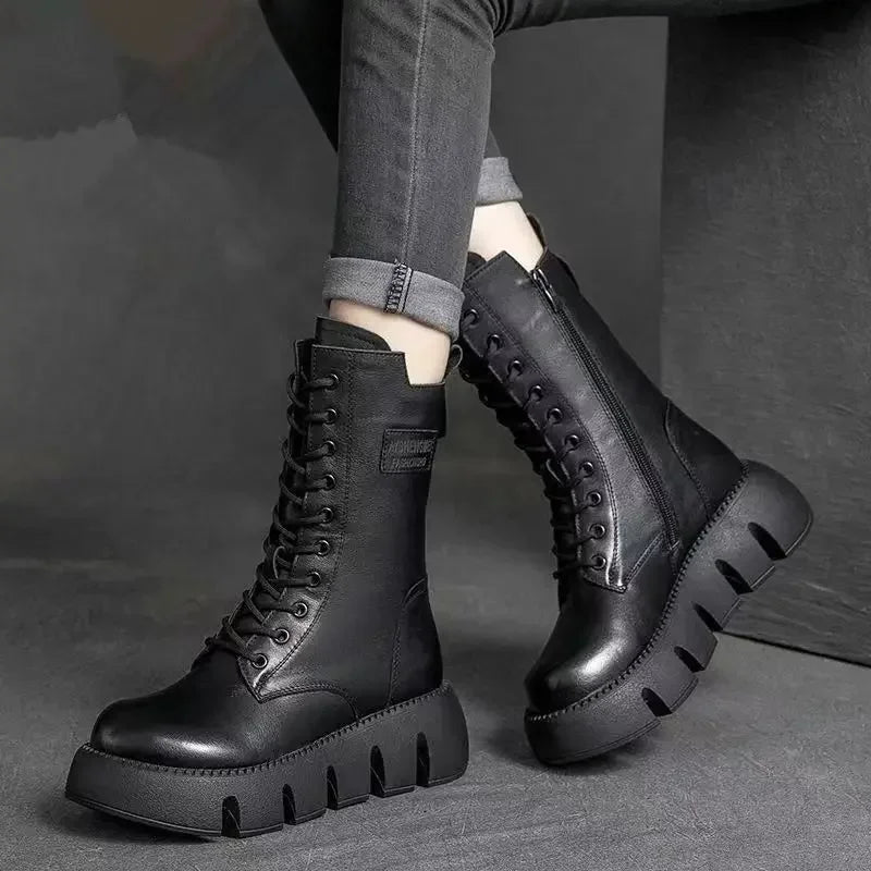 Plush warm thick sole boots  New Fashion Women's Warm Platform Waterproof Boot.