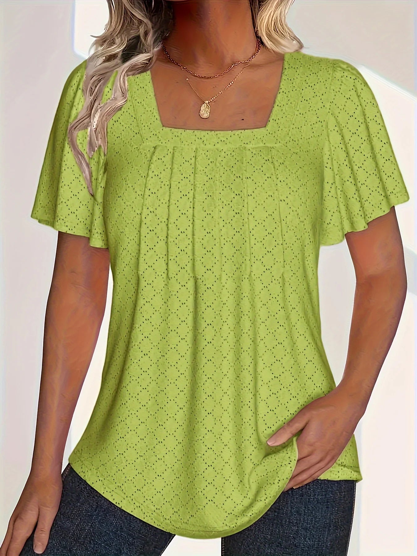 Plus size spring and summer fashionable and elegant hollow top loose ruffle sleeves.
