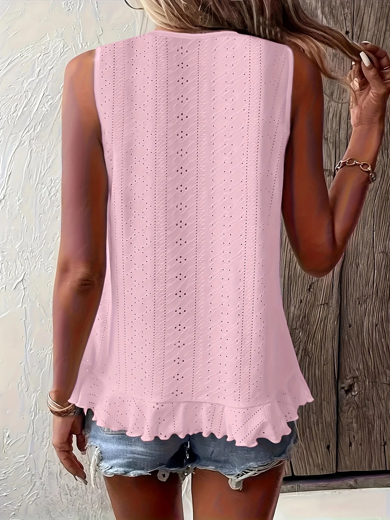 New 2025 Spring Summer Elegant Plus-Size Round Neck Sleeveless Top Solid Color with Lace Details and Irregular Ruffled Hem .  1X-5X