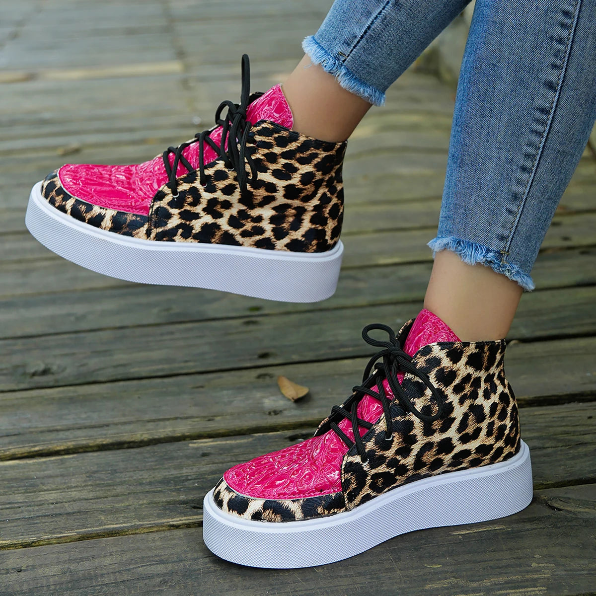 Woman's Sneakers Flats Casual Comfortable Urban Fashion Leopard Print