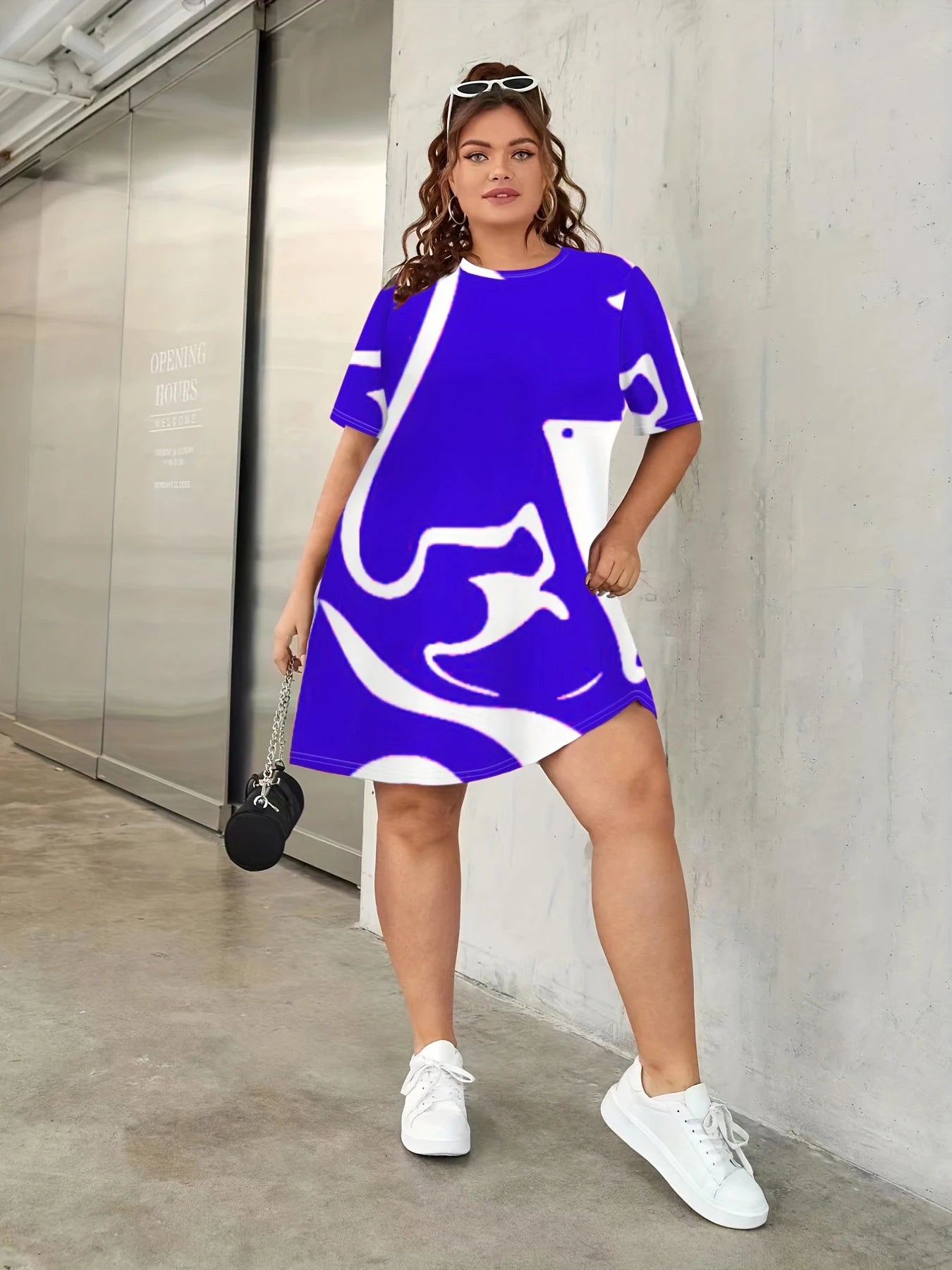 Plus Size Women's Casual Dress, Geometric Print Short Sleeve O-Neck Medium Elasticity