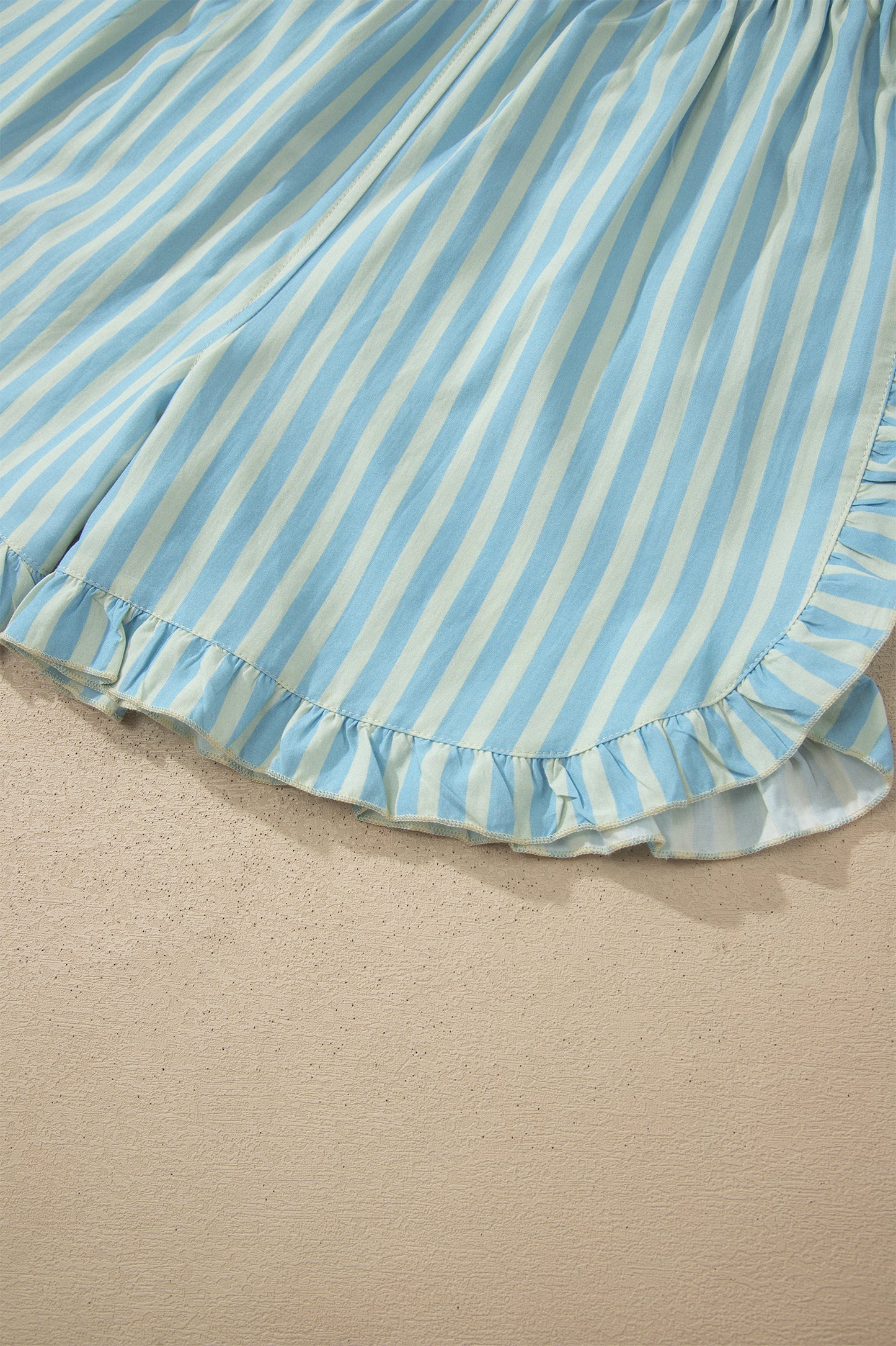 Striped Ruffle Trim Shorts Women S–XL
