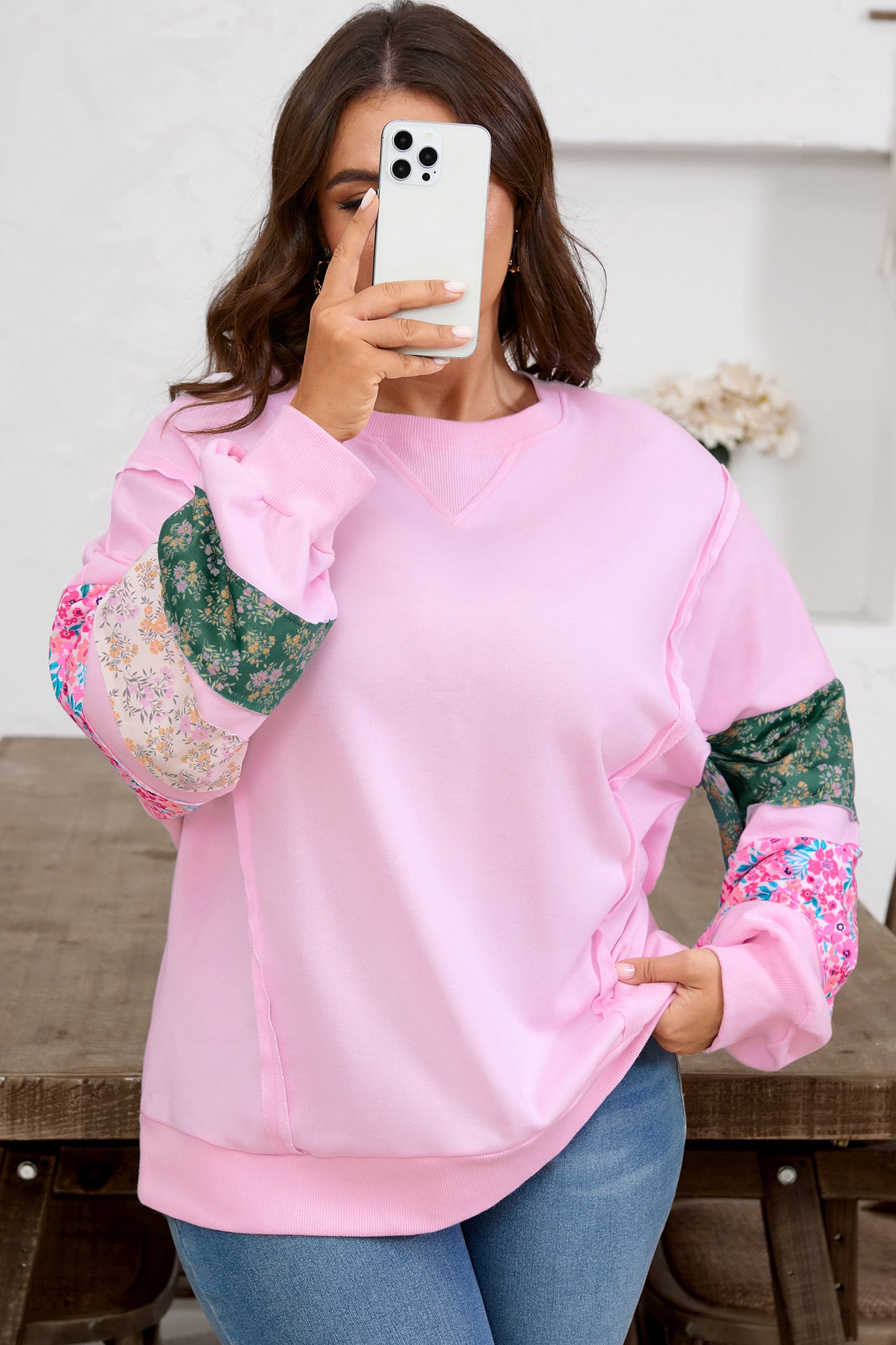 Plus Size Floral Patched Sleeve Ribbed Trim Baggy Sweatshirt