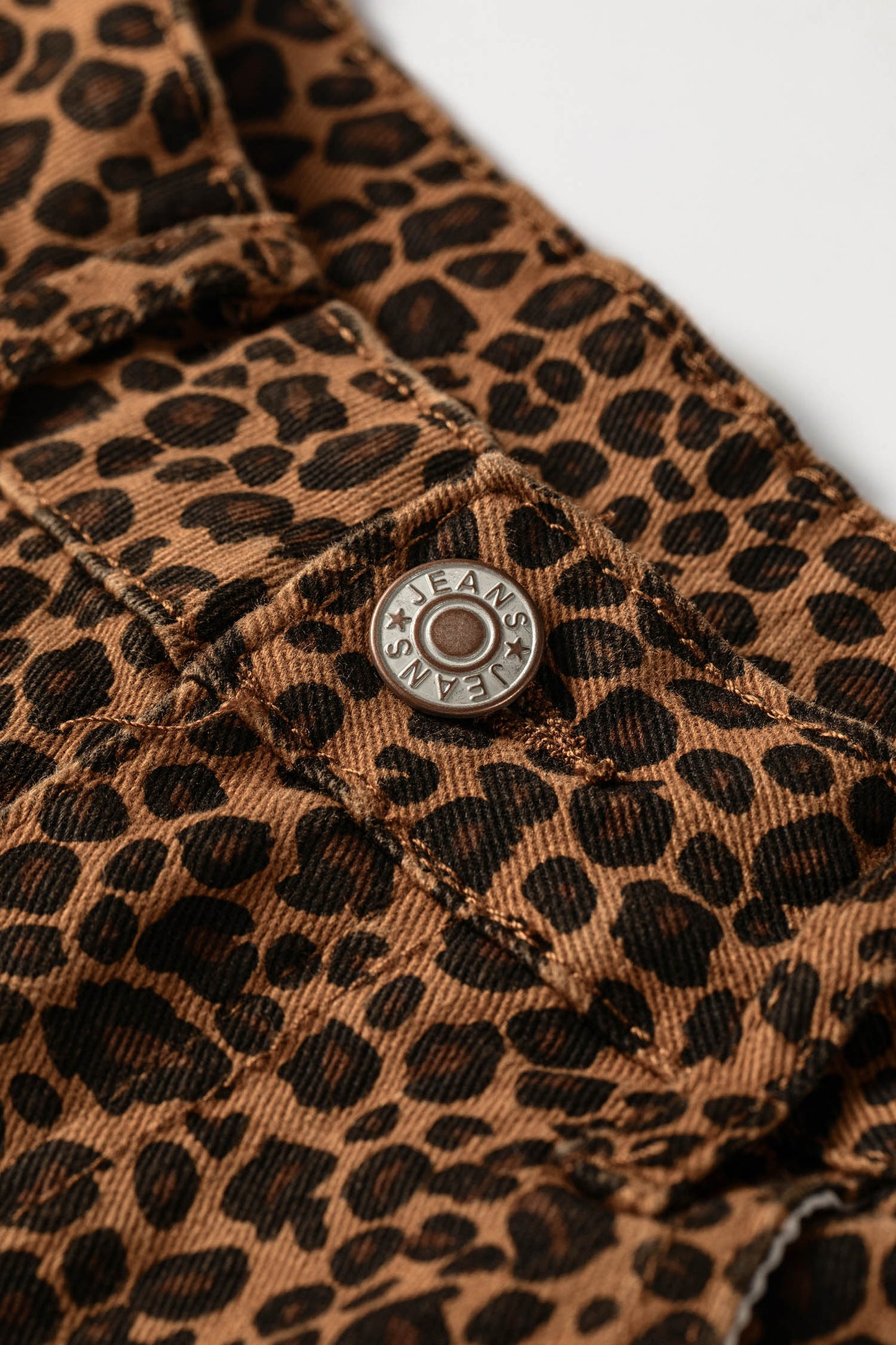 Womens Leopard Print Ruffled Hem Flare Jeans S–XL