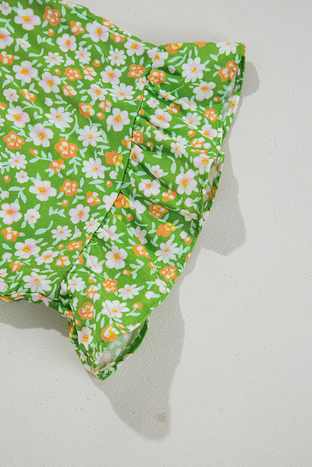 Green Floral Print Ruffle Sleeve V-Neck Loose Blouse – Women's Breezy Summer Top (S–XL)