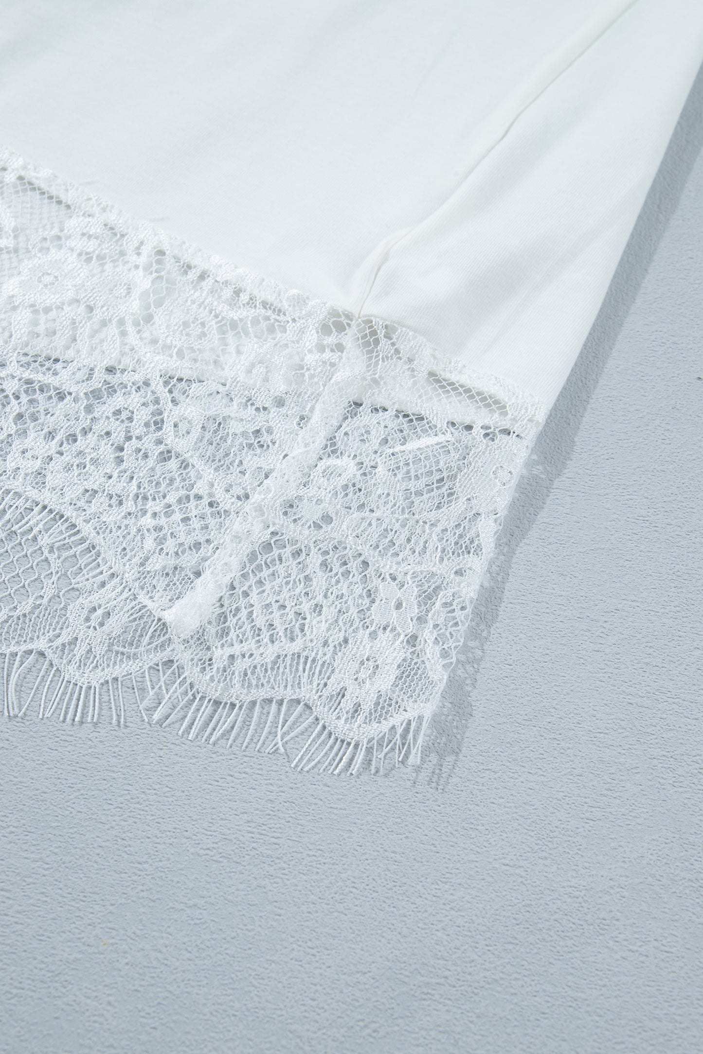 White Lace Hem Top Short Sleeve Women S–XL