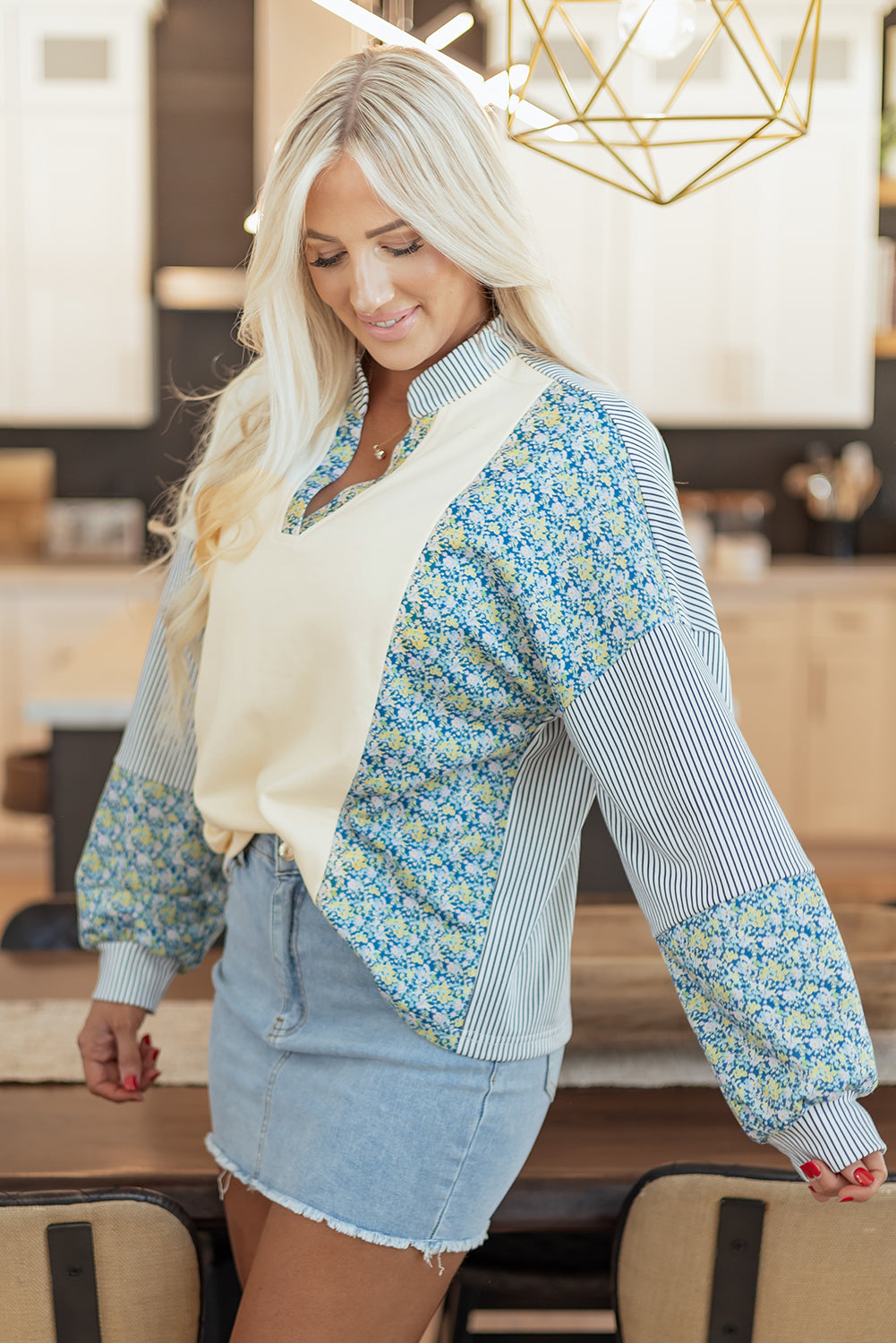 Beige Floral Striped Drop Shoulder Collared Boxy Sweatshirt – Women's Autumn Pullover